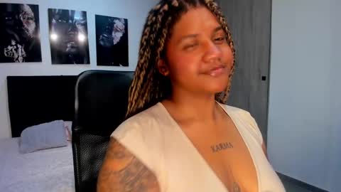 zahra_rose online show from September 2025 08:41:01 PM