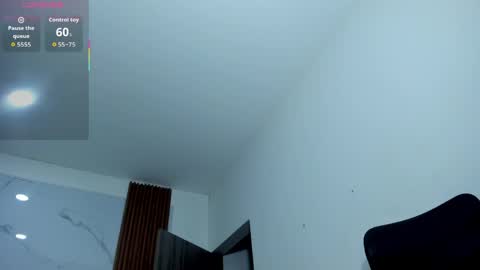 Snapshot of zahra_rose chatting on April 2026 11:46:02 AM zahra_rose online show from April 2026 11:46:02 AM