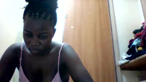 Snapshot of zainxxxx chatting on January 2025 09:36:02 AM zainxxxx online show from January 2025 09:36:02 AM