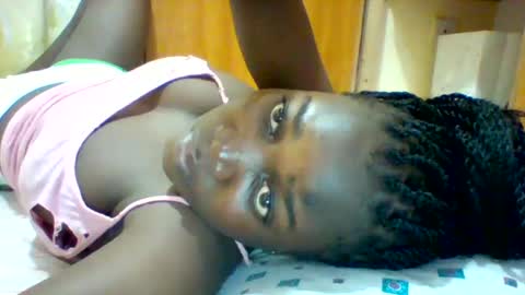 Snapshot of zainxxxx chatting on January 2025 05:53:01 PM zainxxxx online show from January 2025 05:53:01 PM