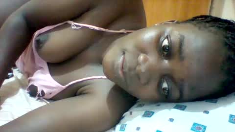 Snapshot of zainxxxx chatting on February 2025 05:55:02 PM zainxxxx online show from February 2025 05:55:02 PM