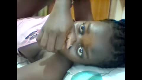 Snapshot of zainxxxx chatting on February 2025 10:28:01 PM zainxxxx online show from February 2025 10:28:01 PM