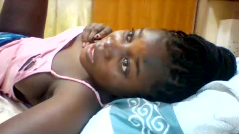 Snapshot of zainxxxx chatting on March 2025 02:00:01 PM zainxxxx online show from March 2025 02:00:01 PM