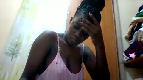 Snapshot of zainxxxx chatting on March 2025 12:09:01 PM zainxxxx online show from March 2025 12:09:01 PM