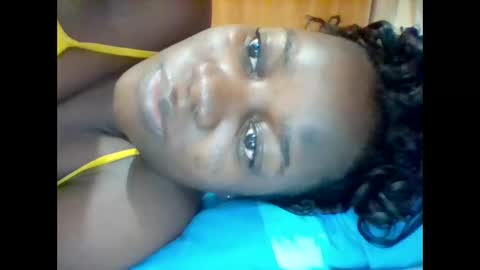 Snapshot of zainxxxx chatting on September 2025 04:02:02 AM zainxxxx online show from September 2025 04:02:02 AM