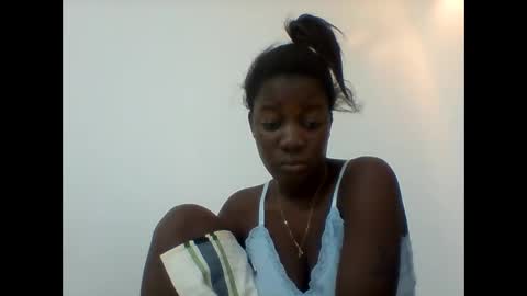 Snapshot of zainxxxx chatting on February 2026 05:33:02 AM zainxxxx online show from February 2026 05:33:02 AM