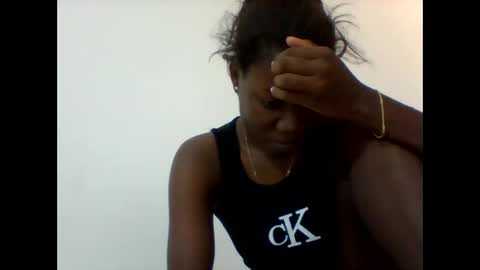 Snapshot of zainxxxx chatting on February 2026 06:44:02 AM zainxxxx online show from February 2026 06:44:02 AM