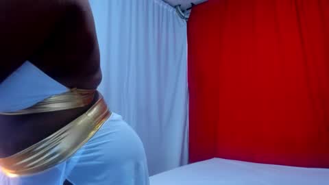 Zaira online show from October 2025 09:49:02 PM