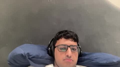 Zak27 online show from November 2025 01:00:02 PM