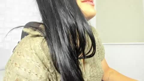 Snapshot of zakia_relish chatting on May 2026 10:40:01 PM Z A K I A online show from May 2026 10:40:01 PM