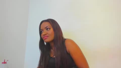 Zamara   online show from February 2025 09:47:02 PM