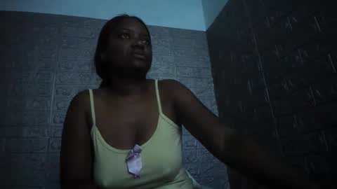 Snapshot of zamara__ chatting on May 2026 09:14:01 AM Zamara online show from May 2026 09:14:01 AM