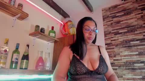 Danna online show from December 2025 12:26:01 AM