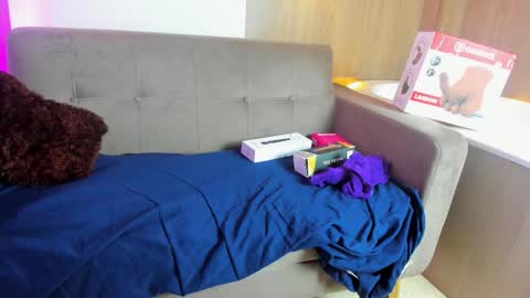 zammyrossee online show from March 2026 03:43:02 AM