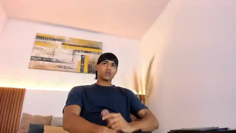 Zander online show from December 2025 12:38:02 AM