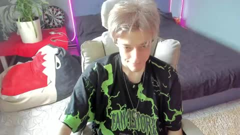 Kel online show from May 2026 12:02:01 PM