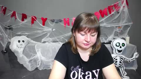 zannadreil online show from October 2025 06:08:01 PM