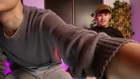 Tiiago Mallz online show from December 2025 07:02:02 AM