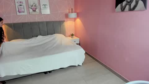 Zara Sweet  online show from January 2025 12:52:01 PM