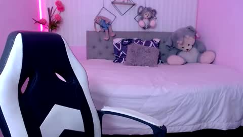 Zara online show from April 2026 12:17:01 PM