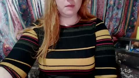 Kate. if im not here im here foxy red333 online show from January 2025 10:43:01 AM