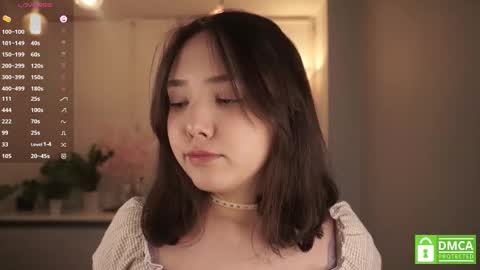 Criss  online show from December 2025 04:17:02 AM