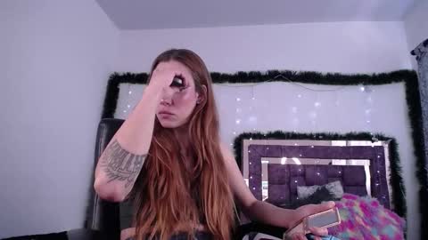 Snapshot of zaracollinx chatting on December 2024 05:46:01 PM Zara online show from December 2024 05:46:01 PM