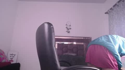 Snapshot of zaracollinx chatting on January 2025 04:30:02 AM Zara online show from January 2025 04:30:02 AM