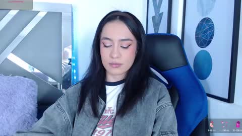 zaradames_ online show from February 2025 04:14:02 AM