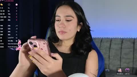 Snapshot of zaradames_ chatting on June 2026 05:02:01 AM zaradames_ online show from June 2026 05:02:01 AM