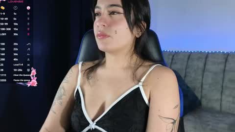Snapshot of zaradames_ chatting on June 2026 05:12:01 AM zaradames_ online show from June 2026 05:12:01 AM