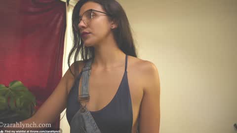 Miss Lynch   Next show  2911 online show from December 2024 09:01:01 PM