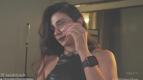 Miss Lynch   Next show  2911 online show from November 2025 10:10:02 PM