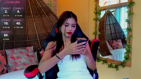 Zara Lim  online show from December 2024 06:14:01 PM