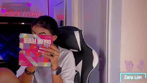 Zara Lim  online show from November 2025 06:52:02 PM