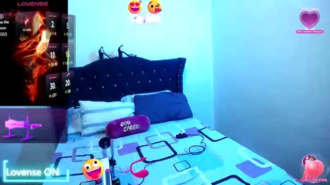 zaraluxx online show from January 2026 06:17:01 AM