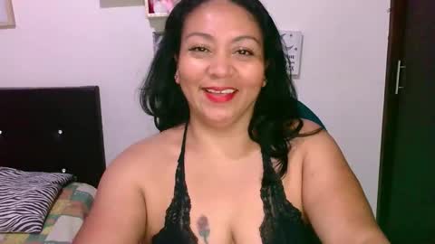 Snapshot of zaray_45bella chatting on February 2026 12:36:02 PM zaray online show from February 2026 12:36:02 PM