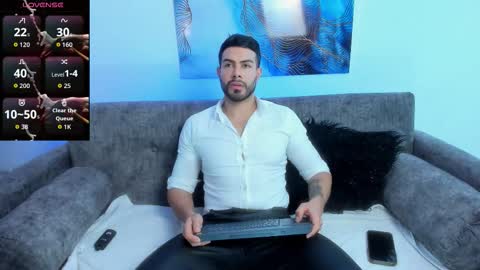 Zarek online show from October 2025 07:12:02 PM