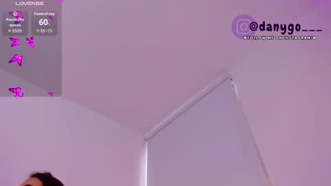 Snapshot of zarianaevanz chatting on November 2025 07:06:01 PM Zariana online show from November 2025 07:06:01 PM