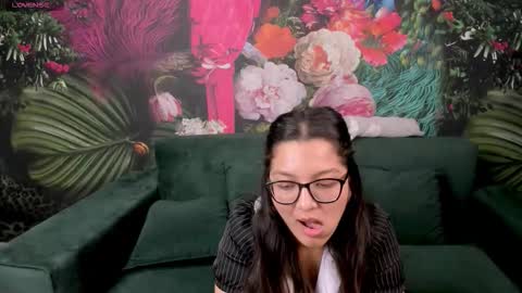 Zarifa online show from September 2025 10:26:02 AM