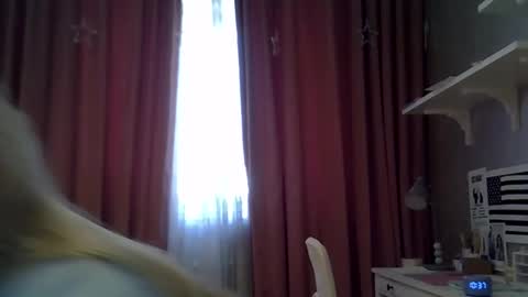 Zarina Swift online show from September 2025 04:49:02 AM