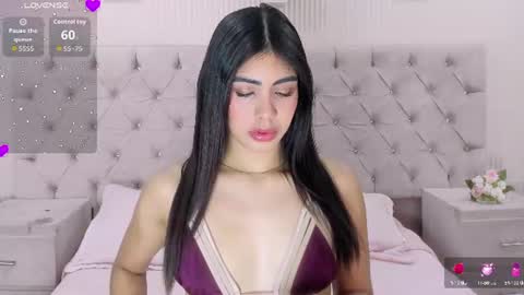 Snapshot of zarinawynne chatting on June 2026 02:43:02 PM Zarina Waynne online show from June 2026 02:43:02 PM