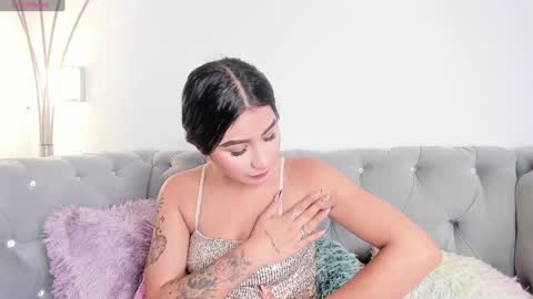  Zayda  online show from December 2024 06:02:02 PM