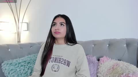  Zayda  online show from January 2025 01:13:01 AM