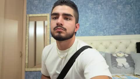 ZAYN MAXIMOFF online show from November 2025 09:25:02 PM