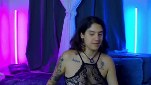 Karolyne online show from June 2026 10:12:02 PM