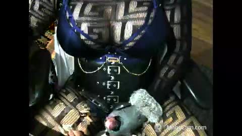 Ana online show from November 2025 10:21:01 PM