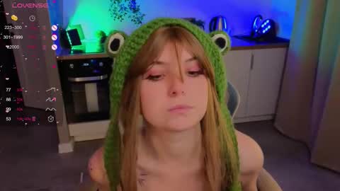 Snapshot of zelda_1 chatting on October 2025 03:42:01 PM Zelda online show from October 2025 03:42:01 PM