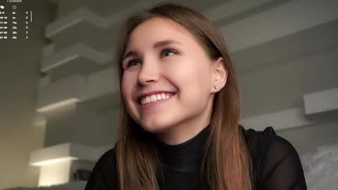 Emilia online show from September 2025 04:22:01 AM