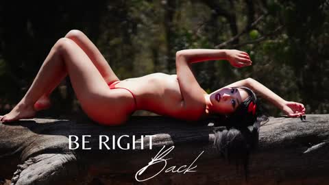 Zendaya online show from February 2025 03:37:02 AM